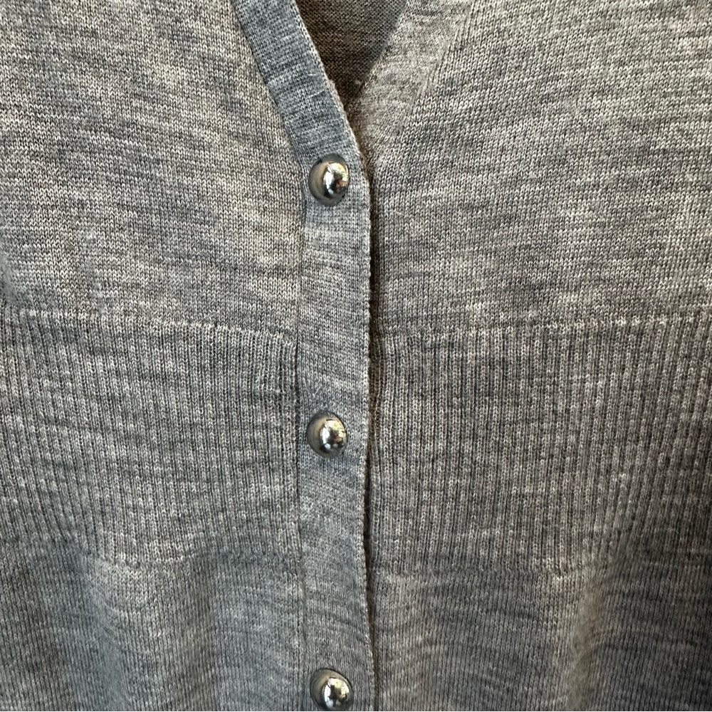 White House Black Market Cardigan Sz Small Gray 100% Merino Wool‎ Snap Front - Picture 7 of 12